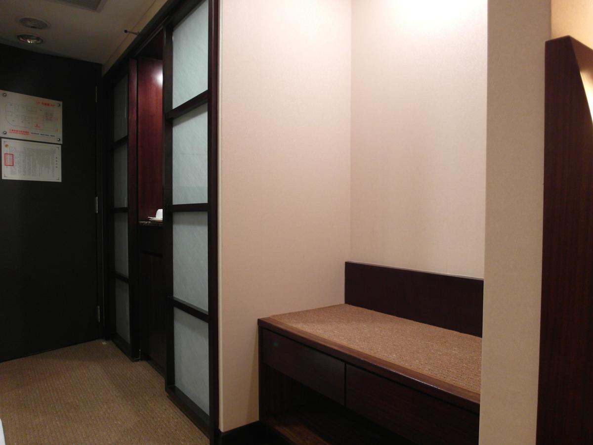 Nisus Hotel Taipei Exterior photo