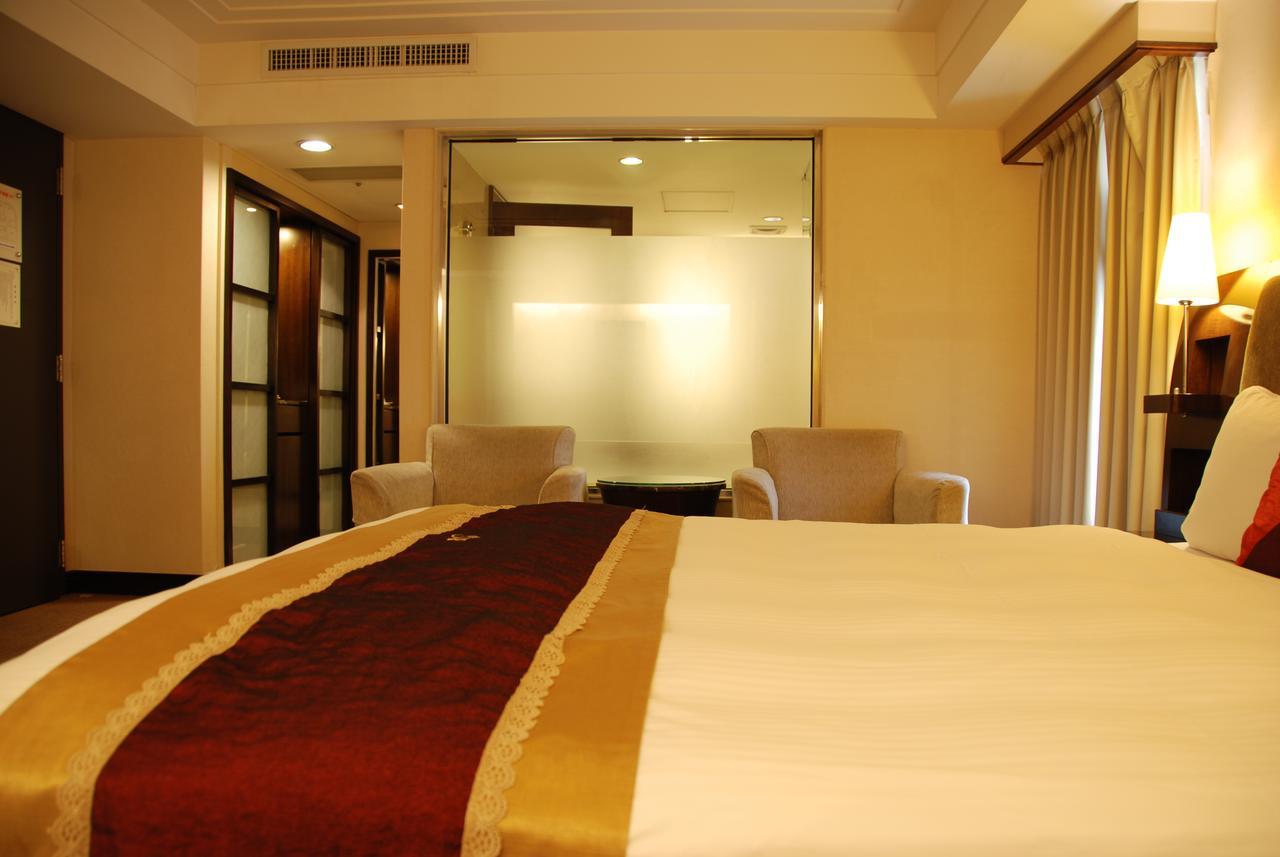Nisus Hotel Taipei Exterior photo