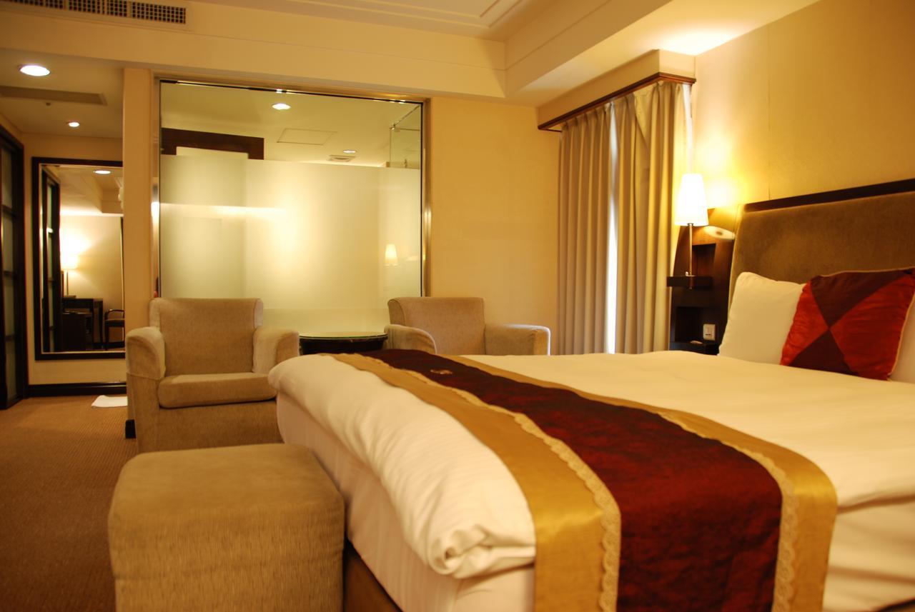 Nisus Hotel Taipei Exterior photo