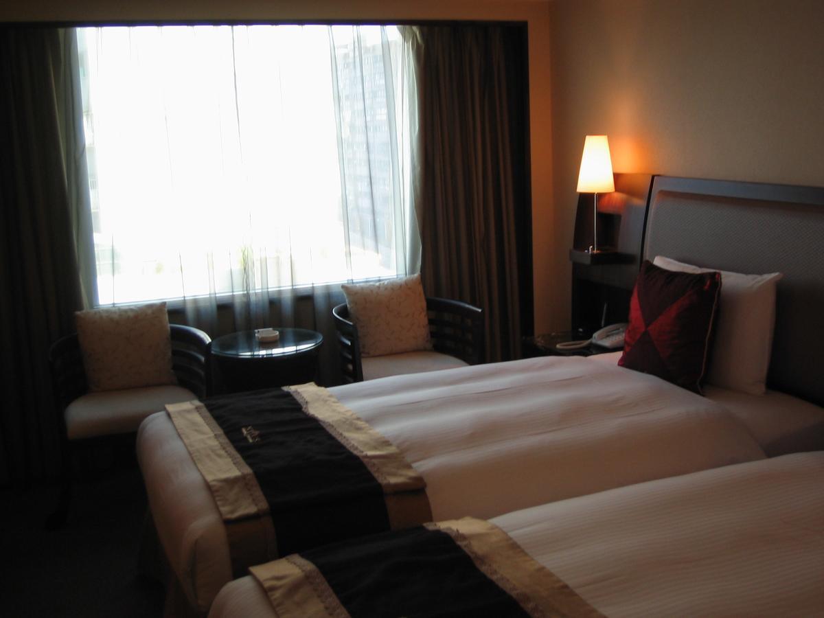 Nisus Hotel Taipei Exterior photo